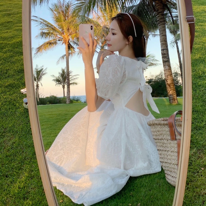 Váy đầm maxi hở lưng thắt nơ dáng dài xoè cổ vuông tiểu thư vintage đi chơi đi biển du lịch