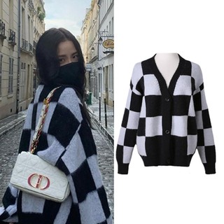 Jisoo blackpink Áo khoác cardigan dệt kim cổ chữ V sọc ca rô trắng đen phong cách retro cho nữ