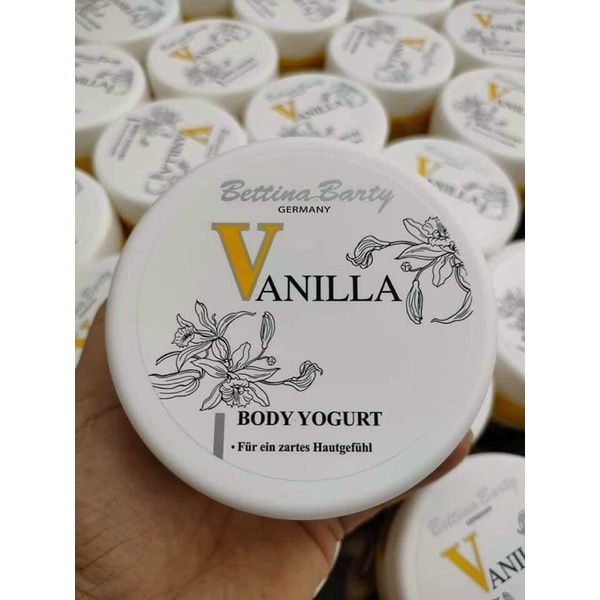 [NỘI ĐỊA ĐỨC] Kem dưỡng thể từ sữa chua Bettina Barty Vanilla Body Yogurt, hương vanilla tích hợp hương nước hoa,300ml