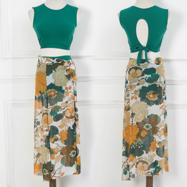 Đồ bơi đi biển, áo tắm có mút, bikini kèm khăn ( nhiều mẫu) Chất liệu thun co giãn 4 chiều | BigBuy360 - bigbuy360.vn