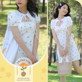 Đầm hoa xô dáng ngắn khoét ngực