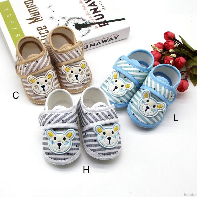 Giày cotton đế mềm họa tiết gấu hoạt hình cho bé 0-18 tháng tuổi