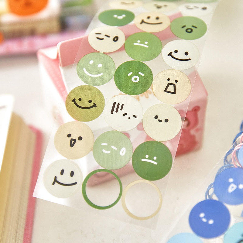 Sticker Emoji Dễ Thương Dán Trang Trí