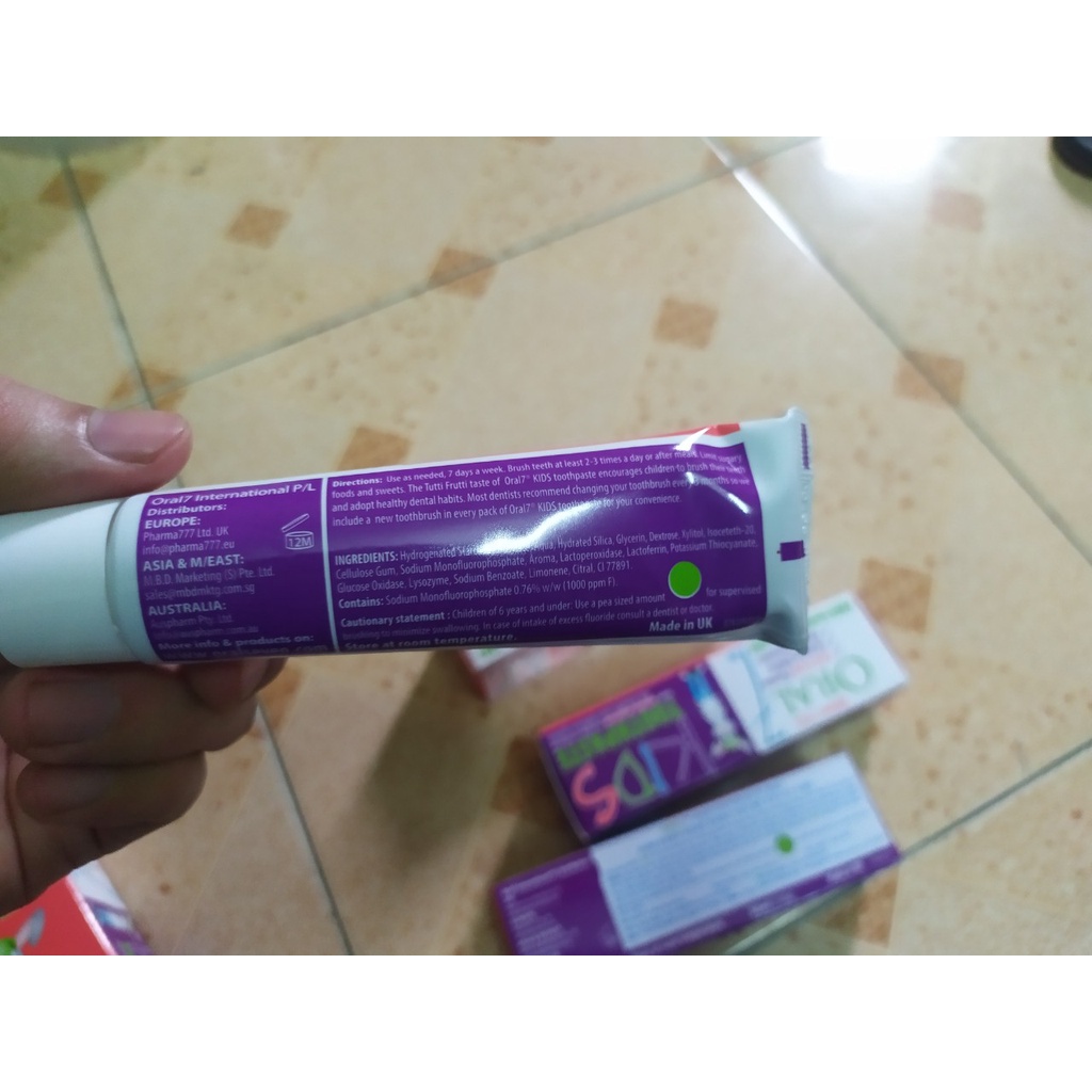 Kem đánh răng cao cấp dành cho trẻ em từ 3 đến12 tuổi Oral7 Kids Toothpaste hương trái cây an toàn cho bé