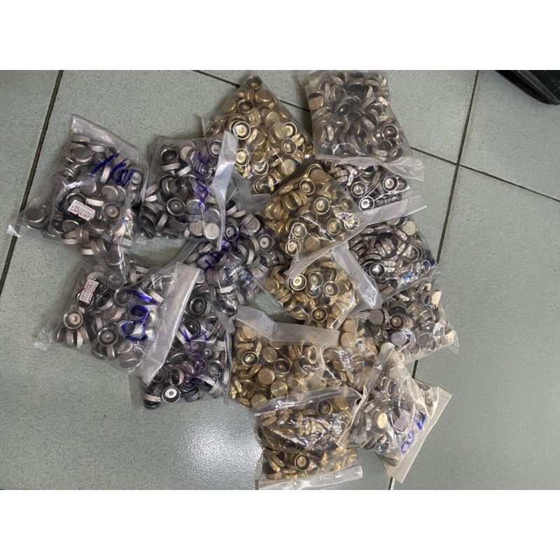 NẮP BÉC,NHƯNG BÉC SI VÀNG