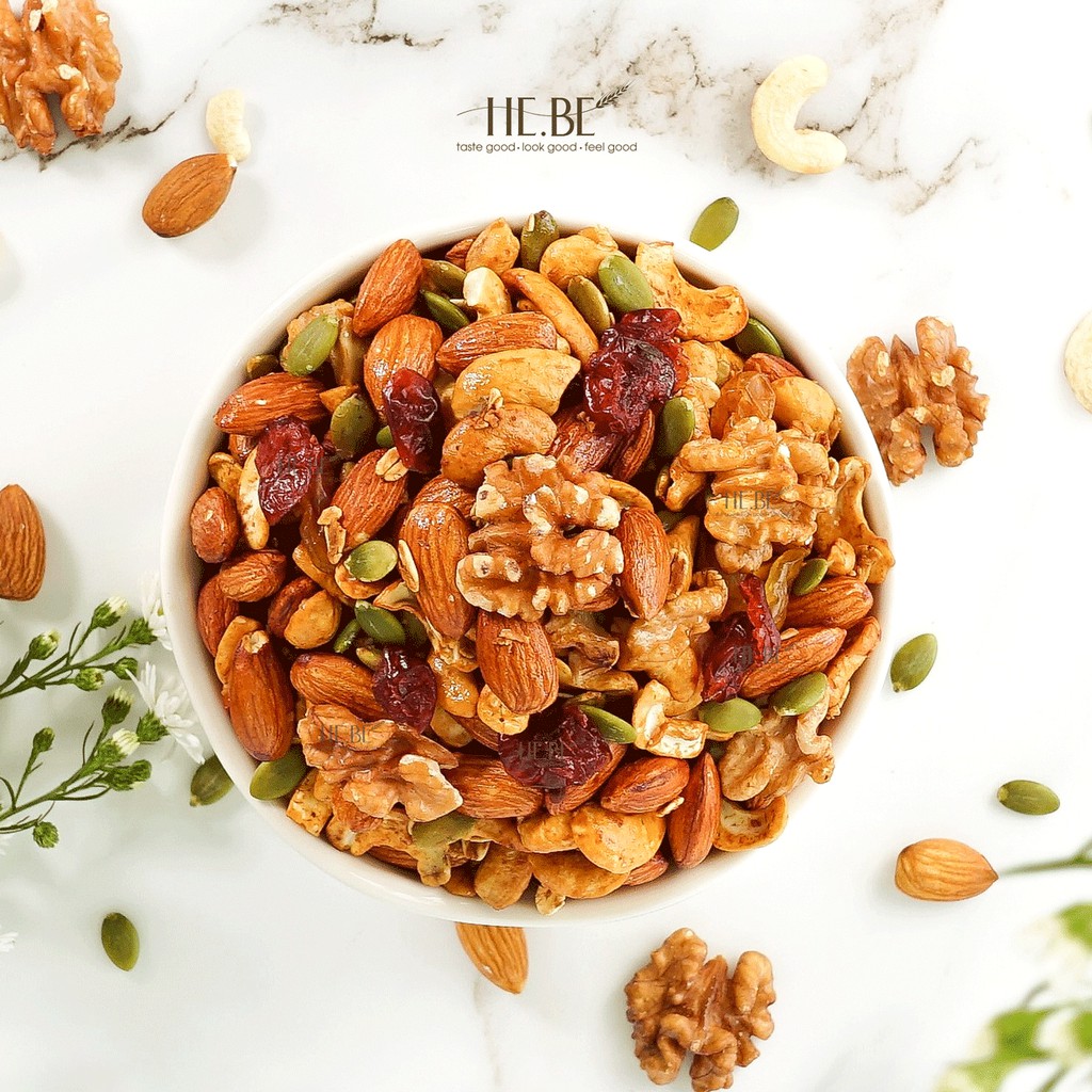 [Mã SKAMSALE06 giảm 10% tối đa 100K đơn 150K] Mix Nuts Granola Full Hạt Nướng Mật Ong (Rất Ít Yến Mạch) by Hebe