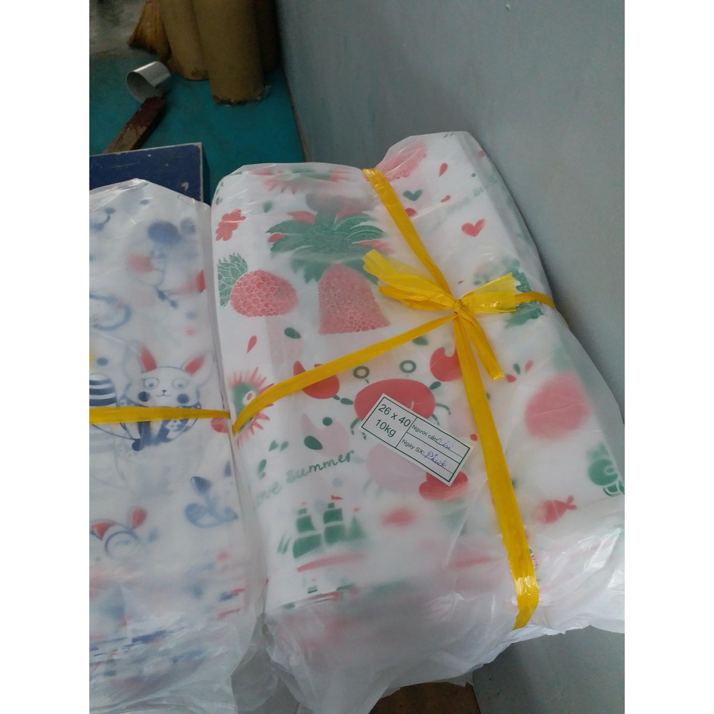 Nửa kg túi xốp bọc ni lông in hình hoa văn bao đựng quần áo hàng hóa giày dép