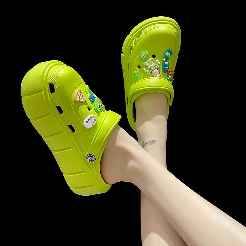 Dép nữ Cross Đế Cao chất liệu EVA siêu nhẹ đế cao 6cm tặng Sticker dễ thương - dép bánh mì nữ hot trend 2022