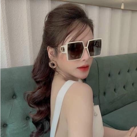Kính mắt thời trang TINA bản to ,phong cách sang chảnh ,trẻ trung,MK01