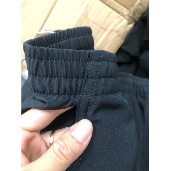 Quần gió NB dư xịn