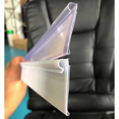 Nẹp nhựa siêu thị. Nẹp chữ P. LH: 0911035691