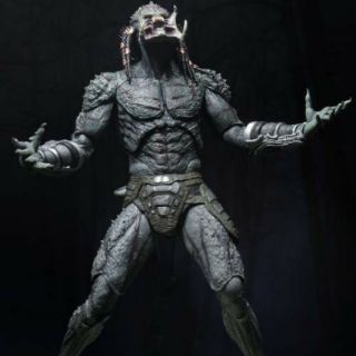 Mô hình Neca Assassin Predator