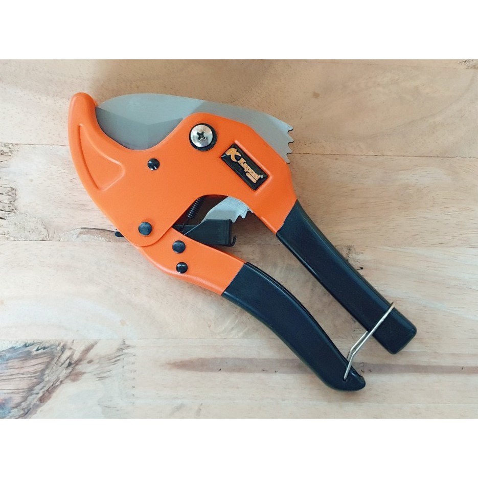 KÉO CẮT ỐNG NHỰA KAPUSI PHI 42MM