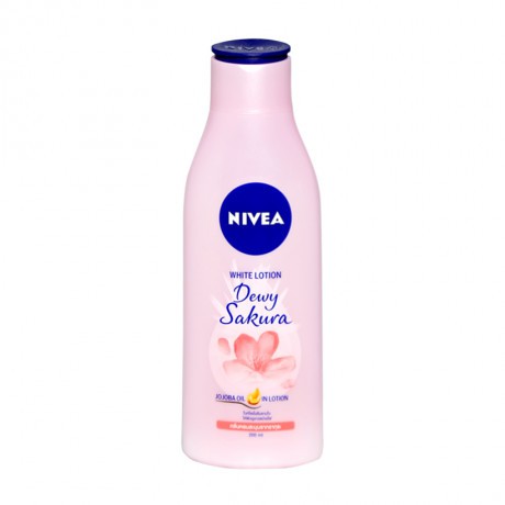 Sữa dưỡng thể dưỡng trắng da Nivea Dewy Sakura 200ml