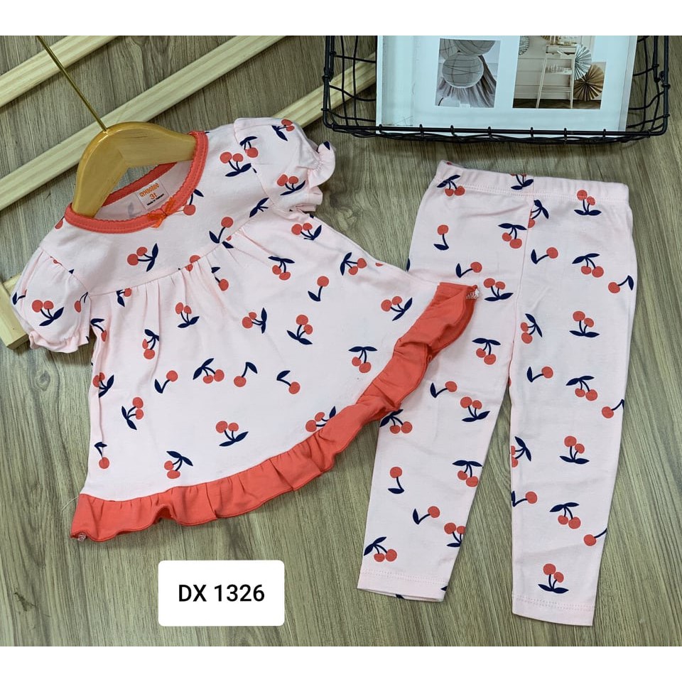 Set 5 bộ đồ dài Carter's cho bé
