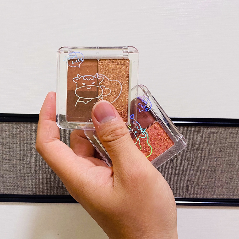 Bảng Phấn Mắt Ba Màu Thiết Kế Nhỏ Gọn Dễ Thương