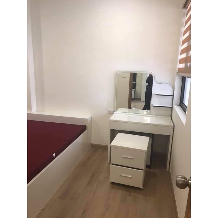 Bàn phần trang điểm nhựa Đài Loan cao cấp 1m4 x 0.8m – Nội thất Thành Công