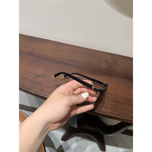 KÍNH MÁT ĐEN GỌNG V MS50188