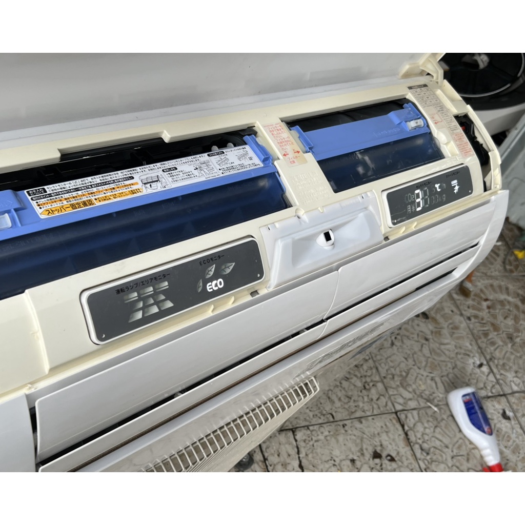 Máy lạnh cũ Mitsubishi 2HP inverter Full chức năng R410A có mắt thần cảm biến màn hình hiển thị nhiệt độ
