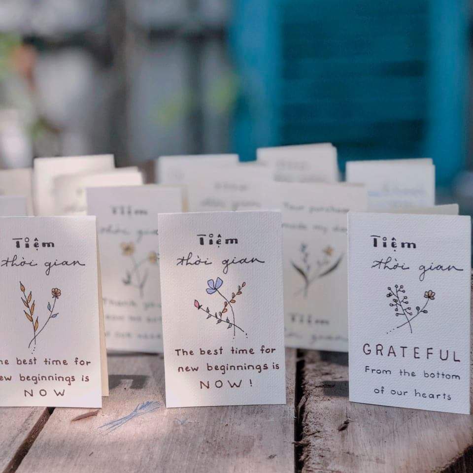 - CHRISTIAN DIOR - NỮ - Đồng hồ USED Thụy Sĩ >>> MỚI 98% SWISS MADE / BỌC VÀNG TOÀN THÂN