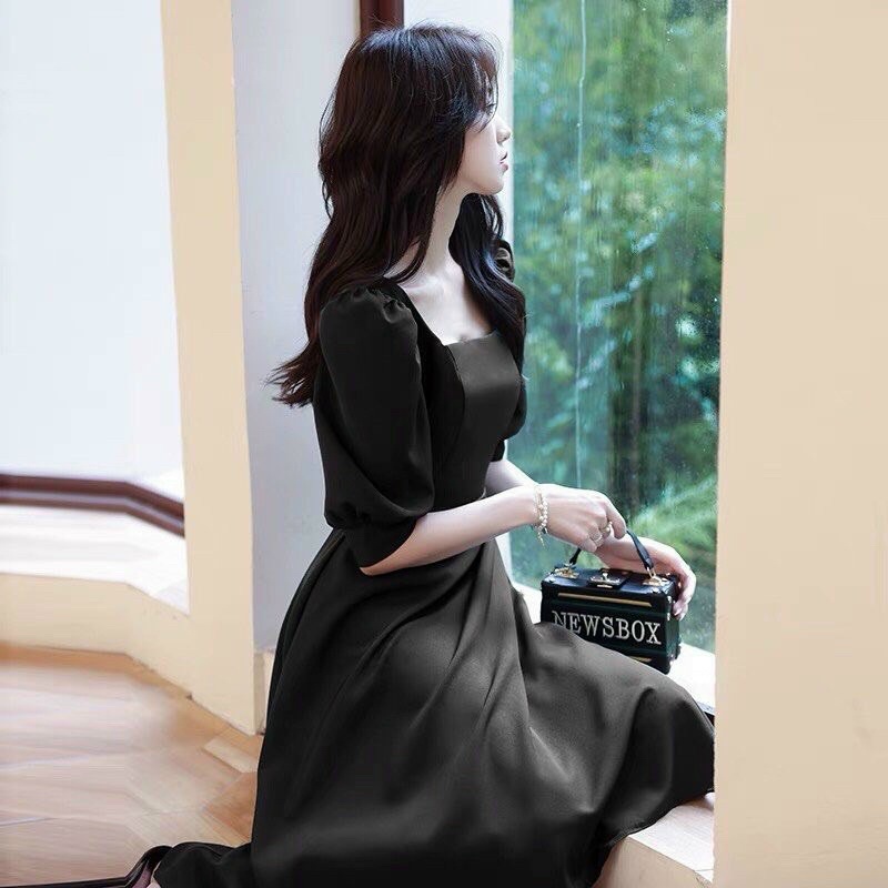 Đầm xoè lụa ý cổ vuông tay phồng trơn đơn giản TRIPBLE T DRESS - size M/L/XL