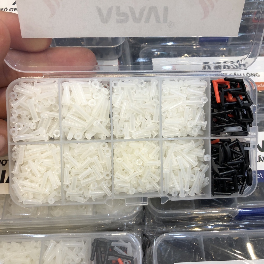 Gen vợt cầu lông Apavi