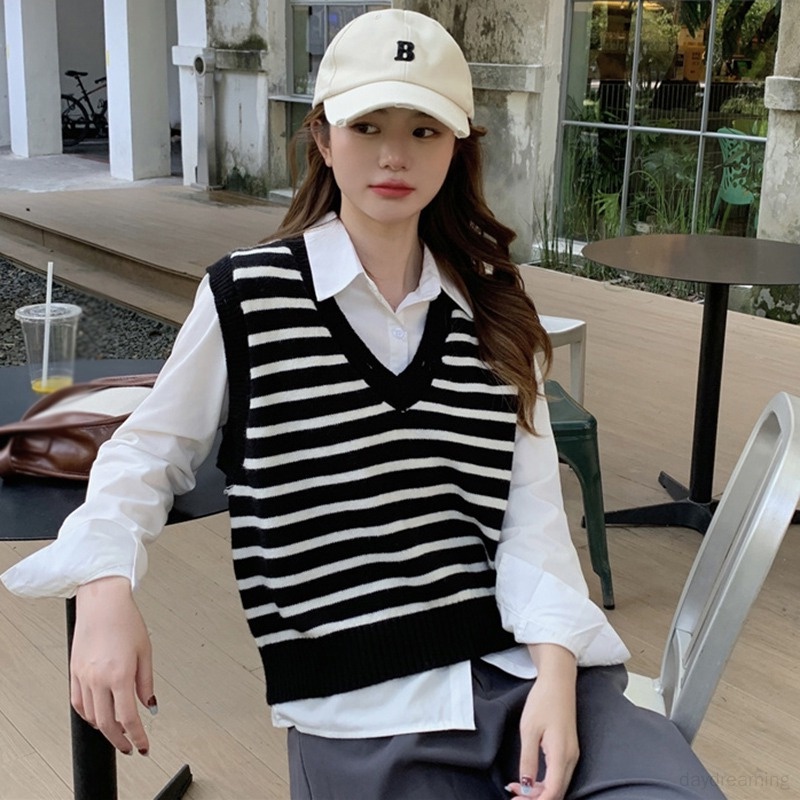 Áo Tank Top Sát Nách Hoạ Tiết Kẻ Sọc Phong Cách Retro