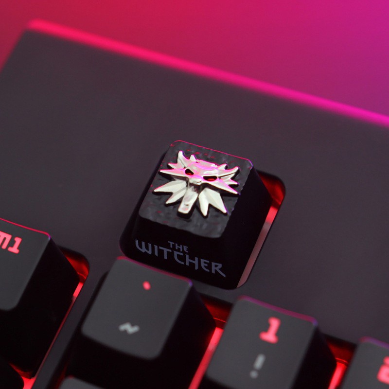 Keycap Kim Loại - The WITCHER