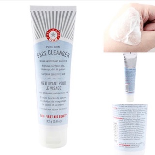 Sữa rửa mặt first aid beauty 55,7g