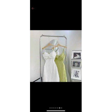 Đầm maxxi dài .2 dây xoén ngực vải thun xốp hàng quảng châu .có 4 màu xinh xỉu.ly89