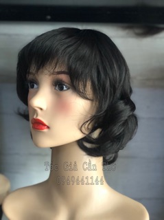 Tóc bộ xoăn tém trung niên