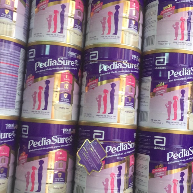 Sữa bột PediaSure 850g