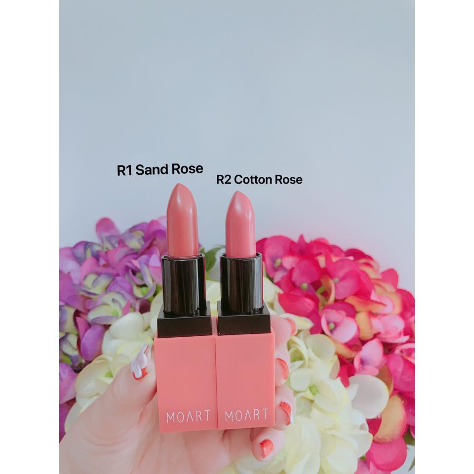 Son thỏi lì Moart Velvet Lipstick.