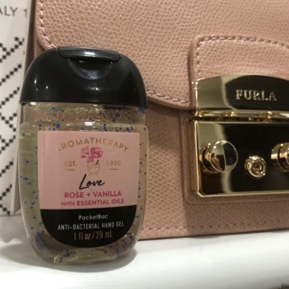 Gel rửa tay khô Bath body work Love Rose & vanila
