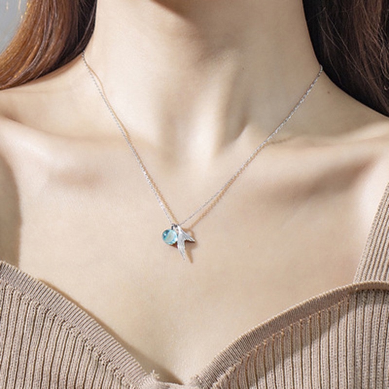 Vòng cổ Mặt Hình Đuôi Cá Đính Pha Lê Màu Xanh Dương Kính