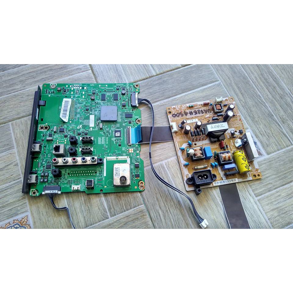 Bo mạch 32EH4500, UA32EH4500