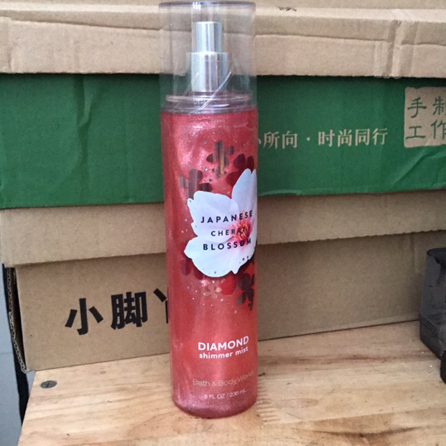 Nước hoa toàn thân Japanese cherry blossom kim tuyến