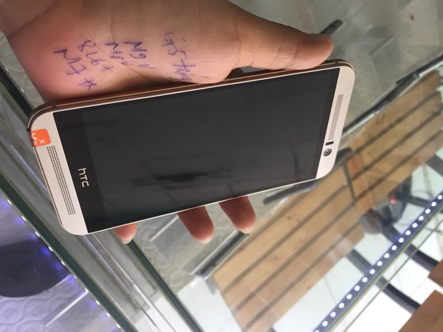 Deal sốc ĐIỆN THOẠI HTC ONE M8 32Gb_CHÍNH HảNG_MỚI _ĐỦ MÀU bảo hành 1 năm