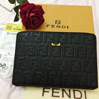 2 túi Fendi+Lv