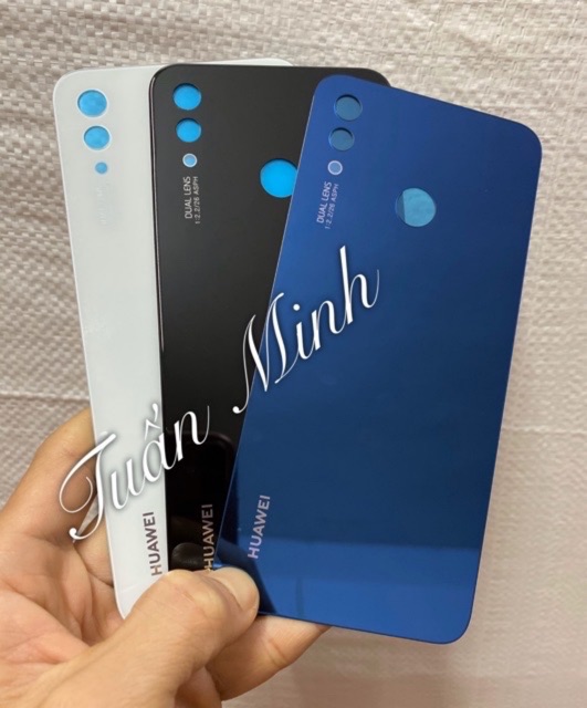 Nắp lưng Huawei Nova 3i