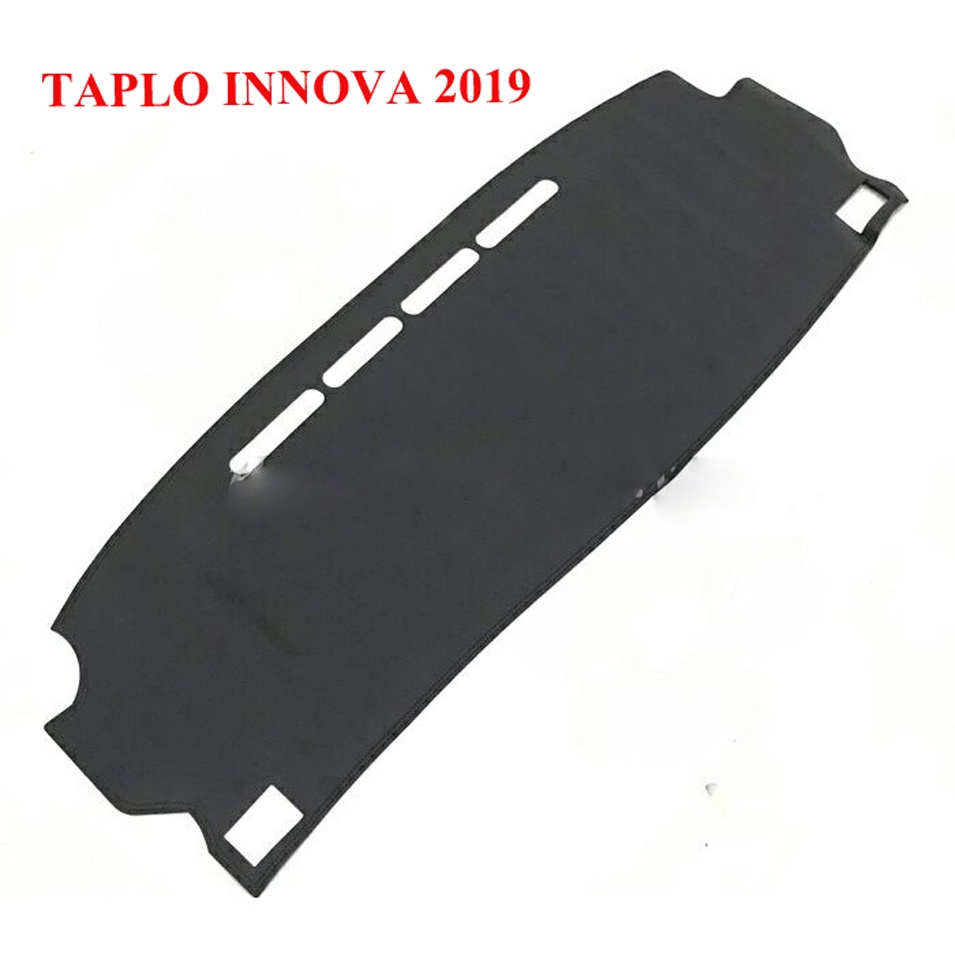 Thảm phủ taplo da INNOVA 2006- 2022 dập vân cacbon cao cấp