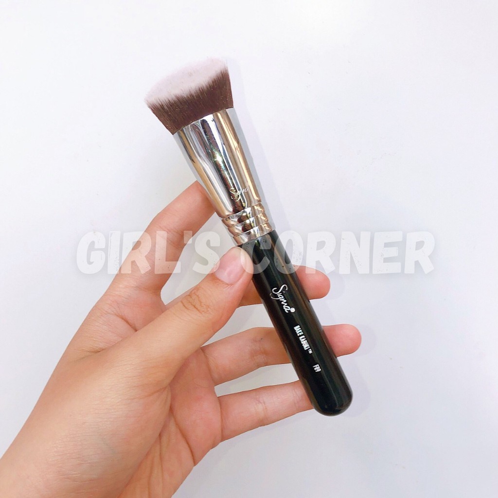 Cọ nền Sigma F89 Bake Kabuki Brush