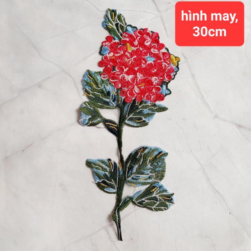 Hình hoa may và ủi trang trí .