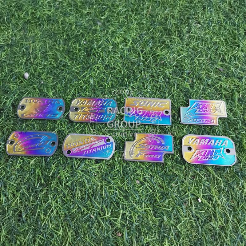 Tem titan nắp dầu gắn xe máy Winner X, Winner, Exciter, Satria, Sonic, Vario, SH, Airblade