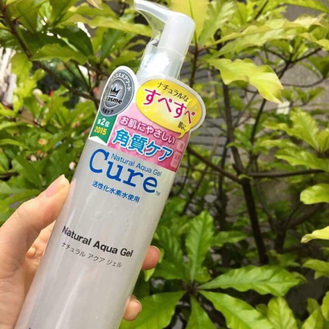 Tẩy da chết Cure Natural Aqua Gel