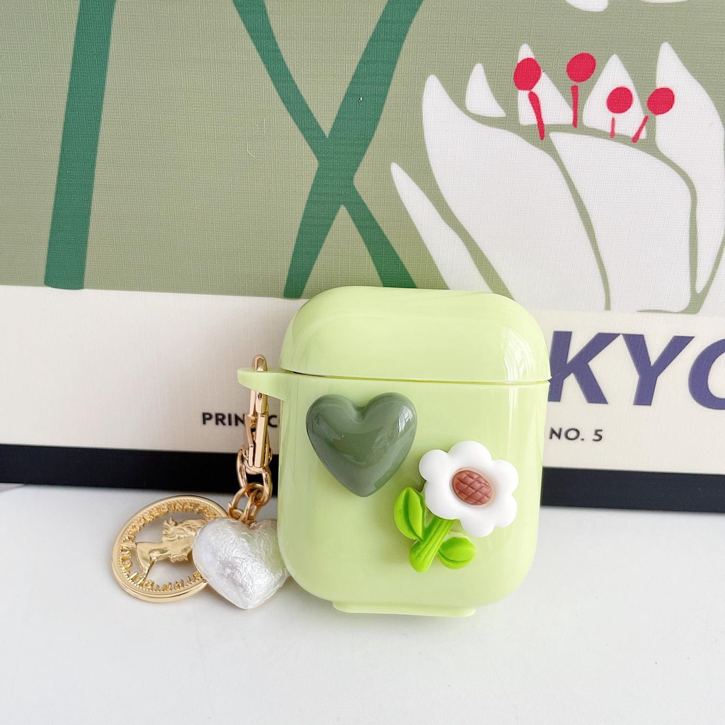 Green Love Heart  AirPods 1/2 Pro Case with Cain Shockproof Headset Protector Hard Case