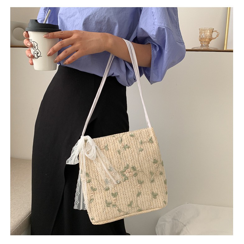 [Mã FAMAYWA2 giảm 10k đơn từ 50k] Túi cói nữ đeo vai họa tiết hoa văn siêu đẹp C429 | BigBuy360 - bigbuy360.vn