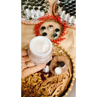 KEM DƯỠNG DA THẢO MỘC HANDMADE
