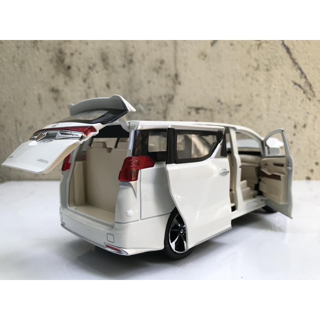 Mô hình xe ô tô LEXUS LM300h 2020 1:24