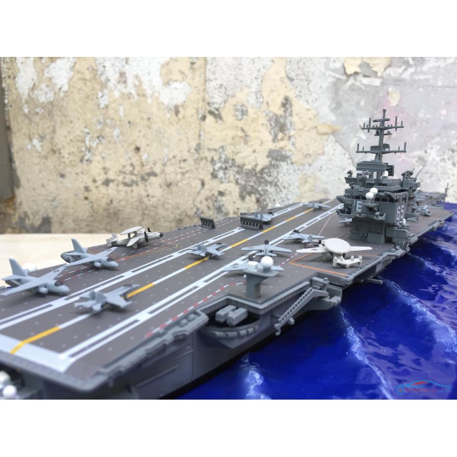 ​Mô hình quân sự Tàu Sân bay ENTERPRISE CVN-65 tỷ lệ 1:700